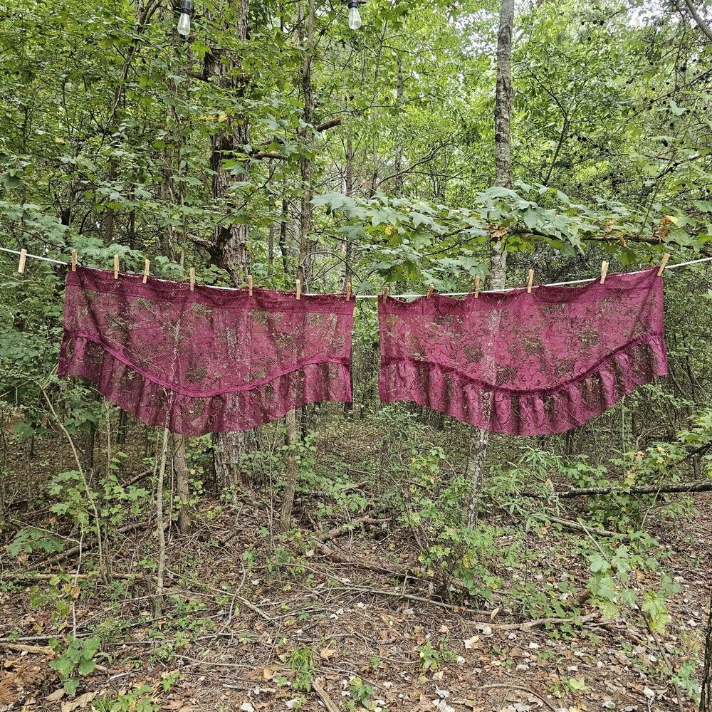 Vintage Burgundy Floral Lace Valance Ruffled Curtain Pair Cottagecore 37"x19"